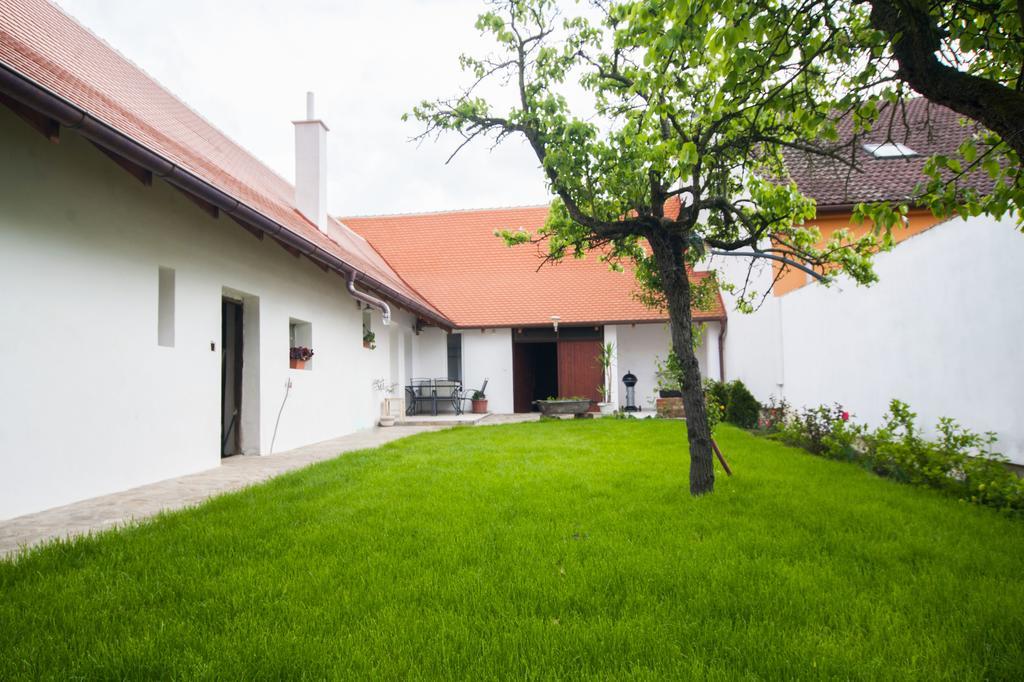 Slovacka Chalupa Strážnice Exterior foto